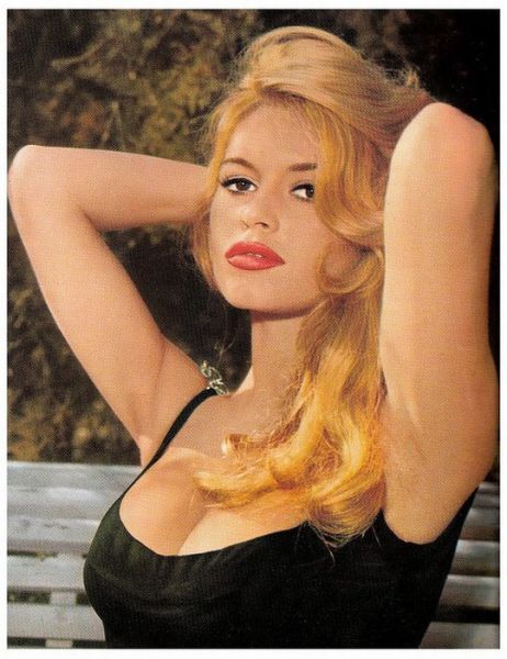 Sexy Vintage Girls Postcards