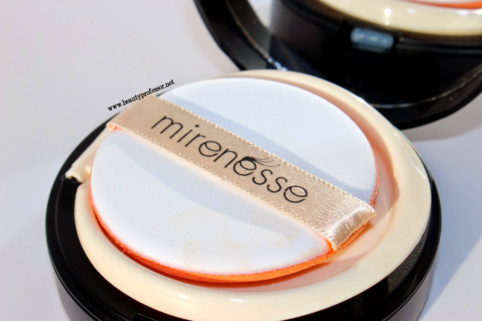 Mirenesse 10 Collagen Cushion Compact Foundation Skincare On The Go Beauty Professor Bloglovin