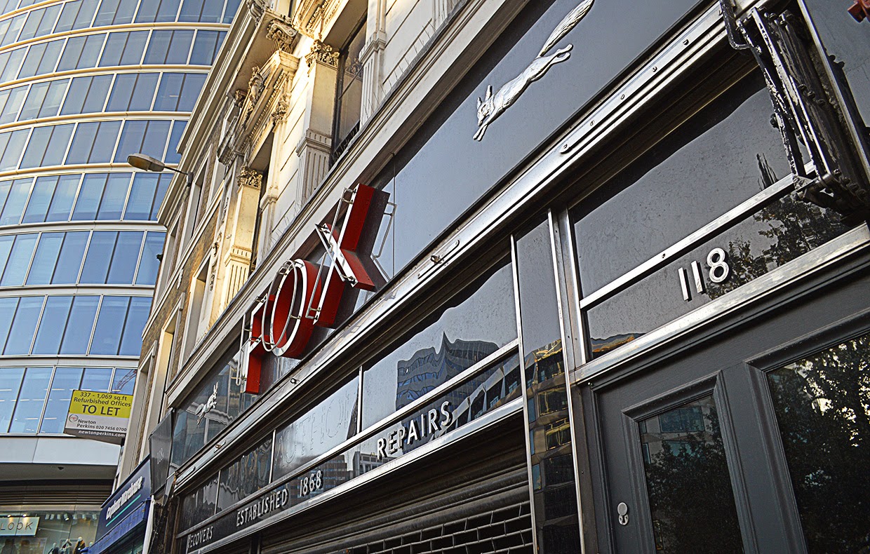 London's Historic Shops and Markets Fox Umbrellas, 118 London Wall, EC2