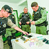 MILITARES DO RAIO PRENDEM CASAL COM ARMAS E MUNIÇÃO.