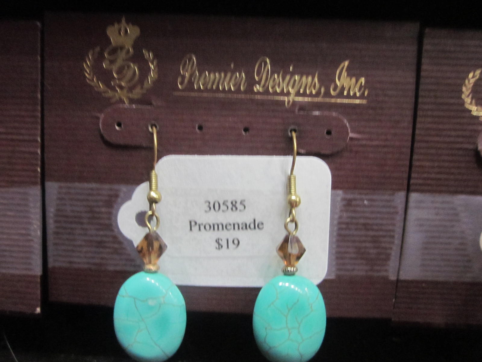 Kim Burchette, Independent Jeweler for Premier Designs Jewelry