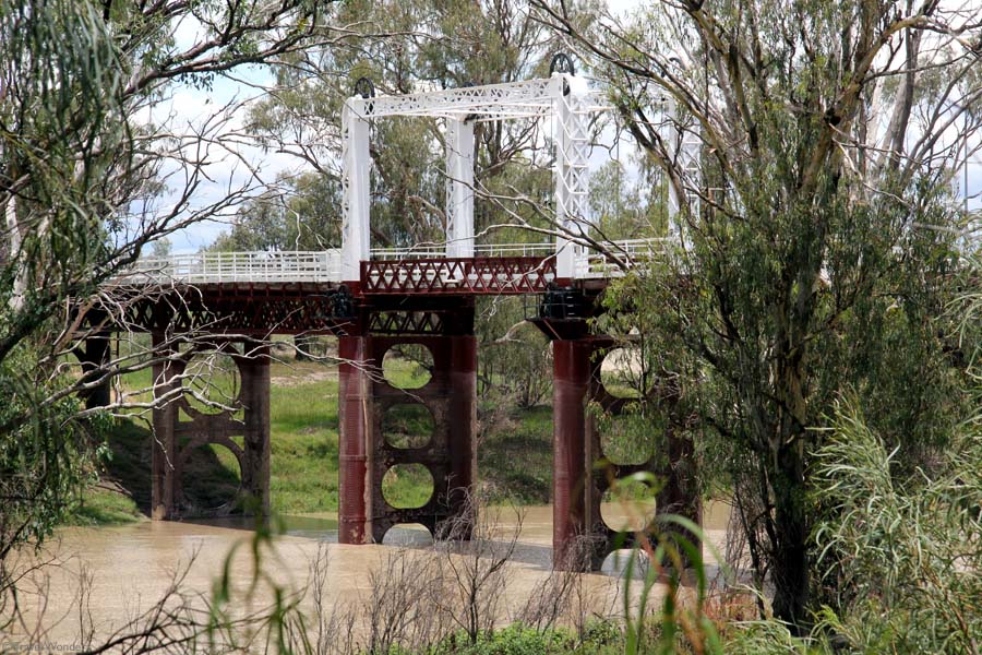 Photo of the Week Lift Bridge (Bourke, Australia) Travel Wonders