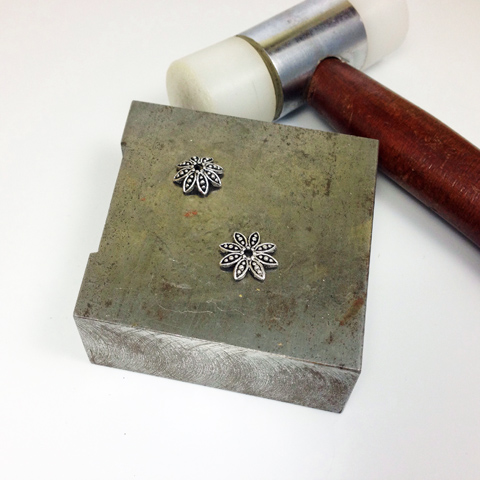 how to make easy stamped gilded earrings tutorial