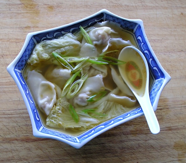 Traditional Chinese Recipes Huntun Tang (Wonton Soup)