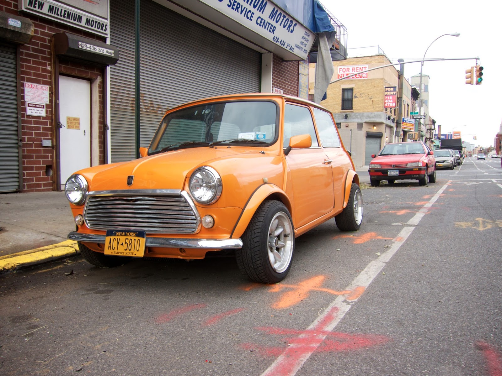 The Street Peep 1970 Austin Mini Cooper Amp 1989 Peugeot 405