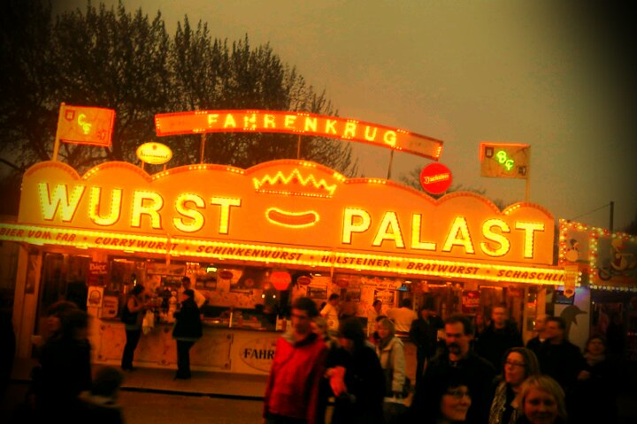 How To Get In Style With Dirndl Liebesbotschaft Blog