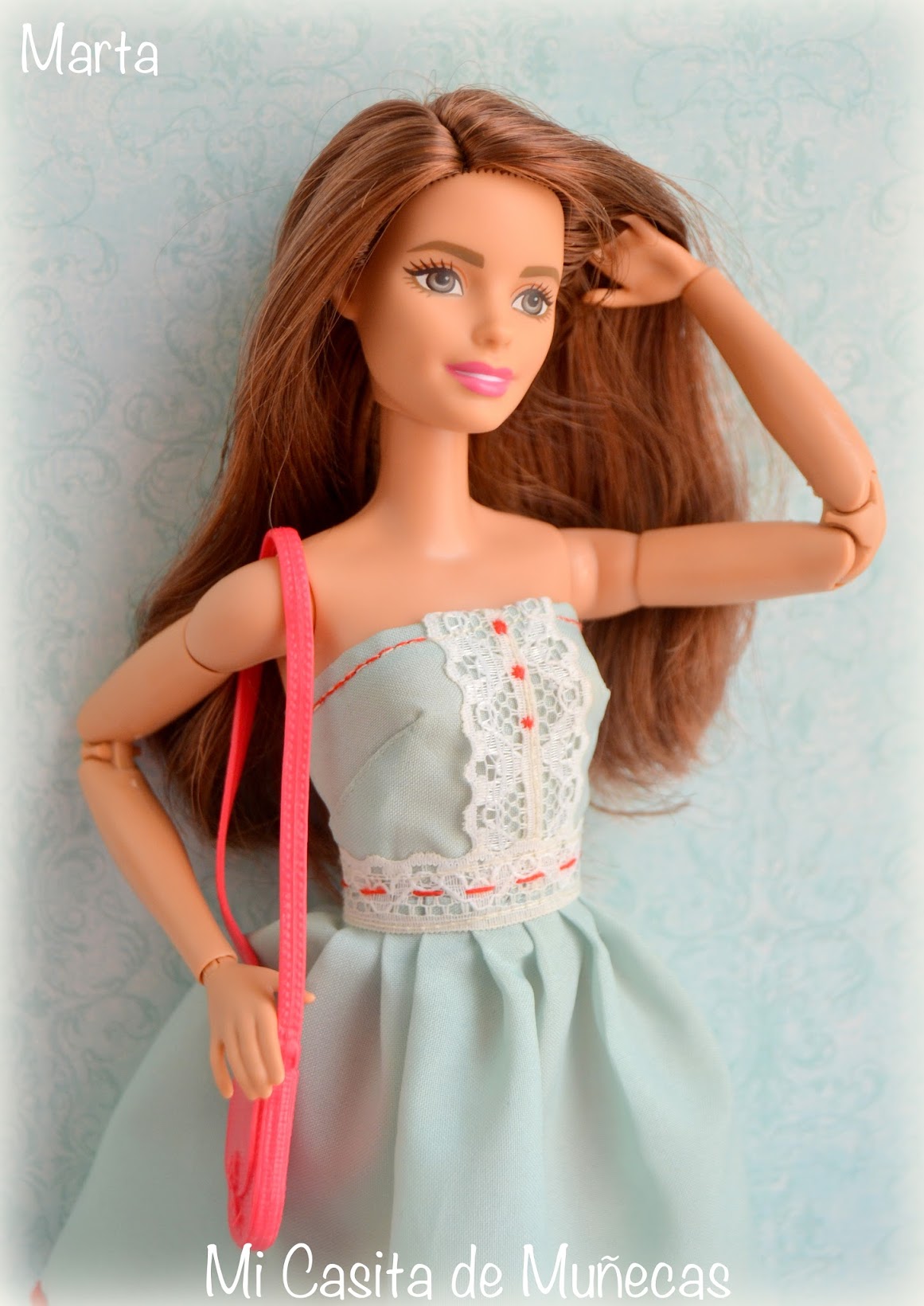 Barbie y sus vestidos, Mi Casita de Muñecas, Marta del Pino, Barbie made to move
