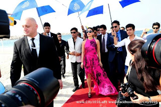 Kareena Kapoor promoting Heroine movie in Dubai