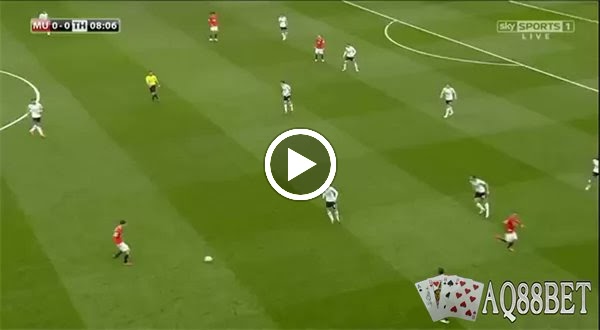 Highlights Pertandingan Manchester United 3-0 Tottenham Hotspur 15/03/2015