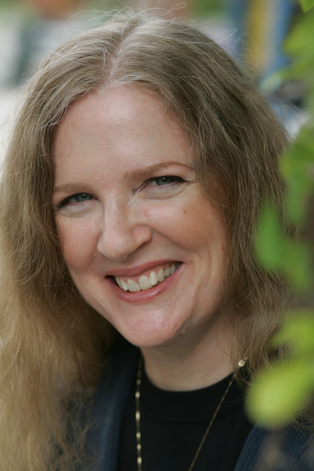 Suzanne Collins | The Hunger Games Wiki | Fandom