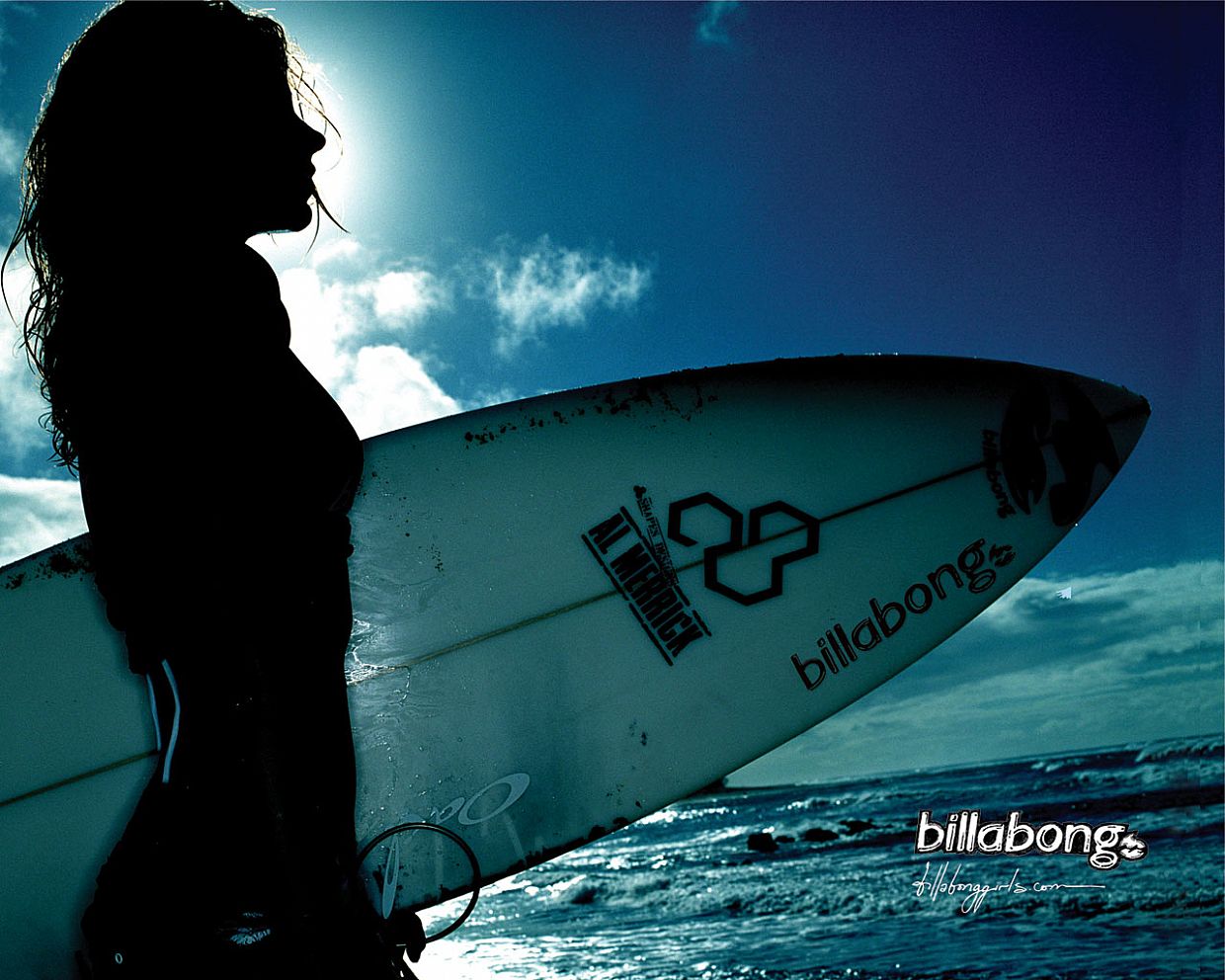 http://2.bp.blogspot.com/-tshjE9RxxFk/TZUkSi5dYaI/AAAAAAAAADg/E4JMrlueaK8/s1600/Billabong-Surfer-Girl-Sea.jpg