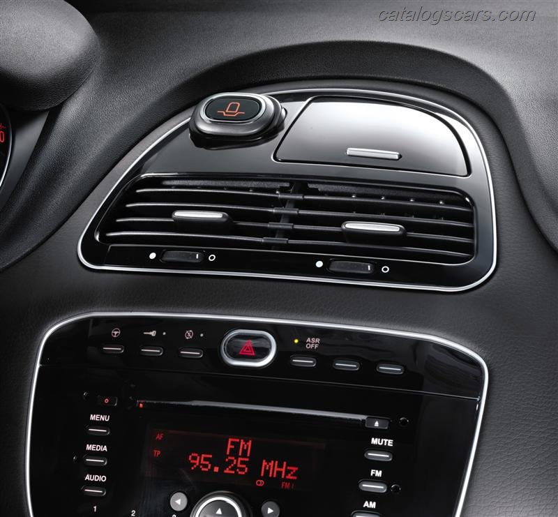 صور سيارة فيات بونتو ايفو 2012 - اجمل خلفيات صور عربية فيات بونتو ايفو 2012 - Fiat Punto Evo Photos Fiat-Punto-Evo-2012-39.jpg