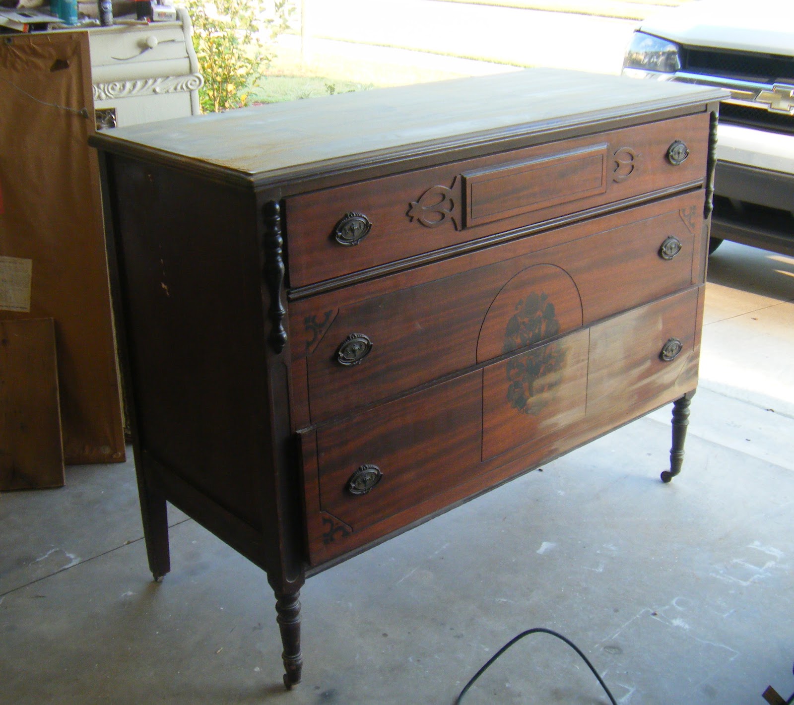 Ruffles N Raspberries Antique Dresser Makeover