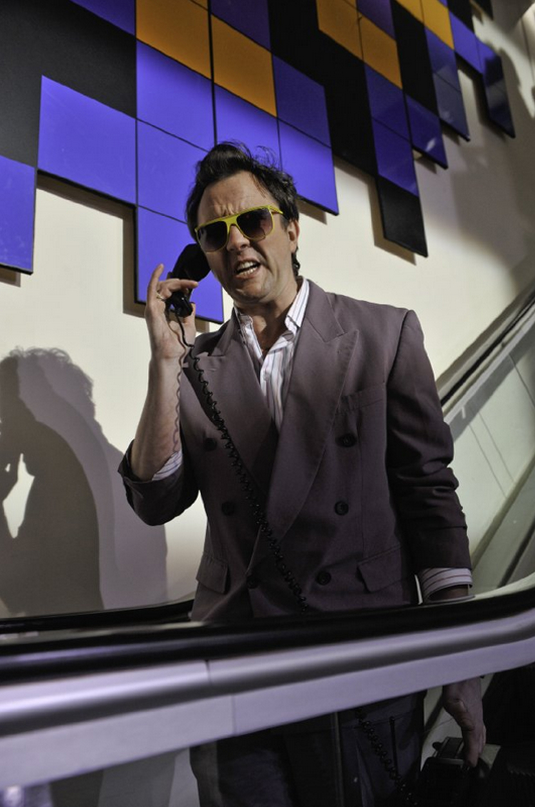 http://2.bp.blogspot.com/-tuKUqcETR_k/TpCQ5bVeJ_I/AAAAAAAAE6c/l82rfD6Ipgc/s1600/Killing-bono-2011-pic-4.jpg