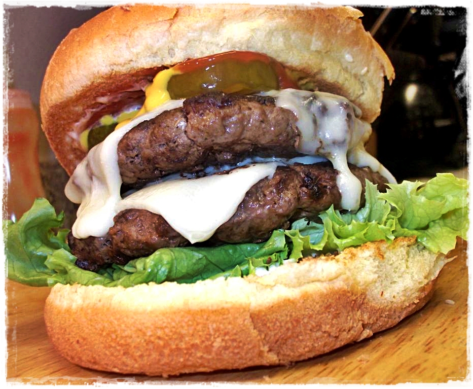 The Hobby Cook: Homeground Bacon & Beef Burger - Part 1