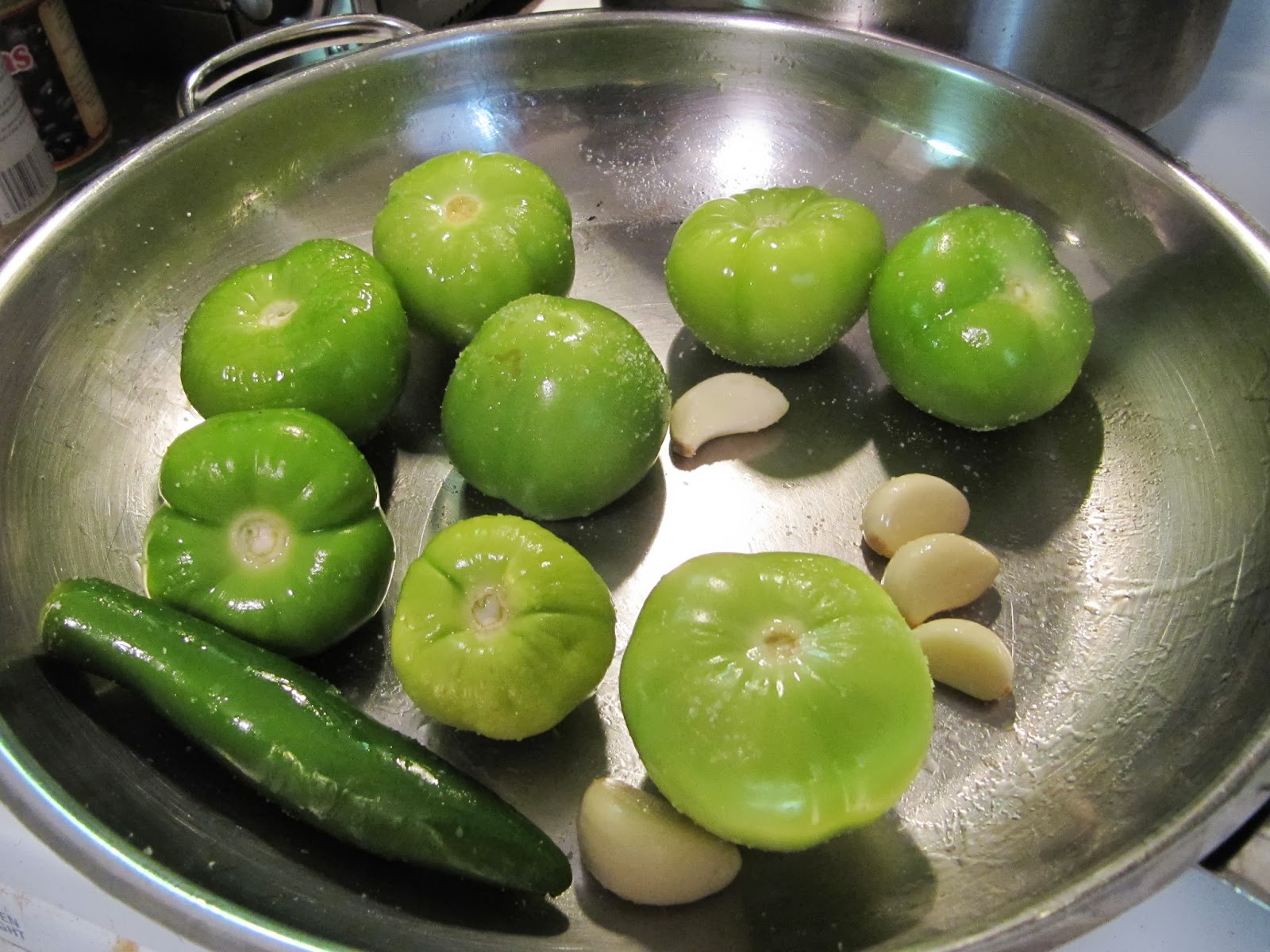comal caliente shrimp in tomatillo salsa and a simple dessert.