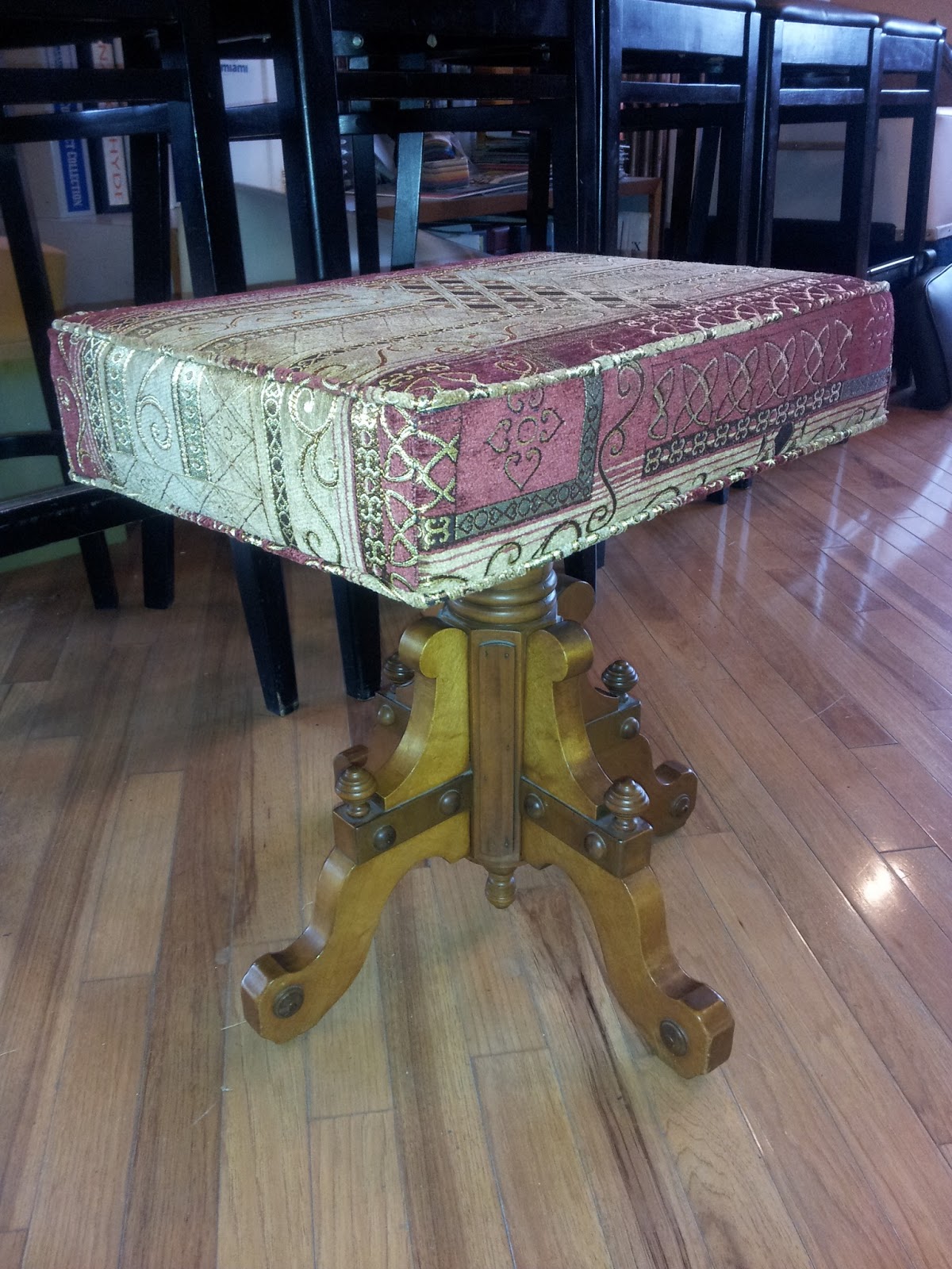 Homestyle Custom Upholstery and Awning Fancy Furniture Recovers