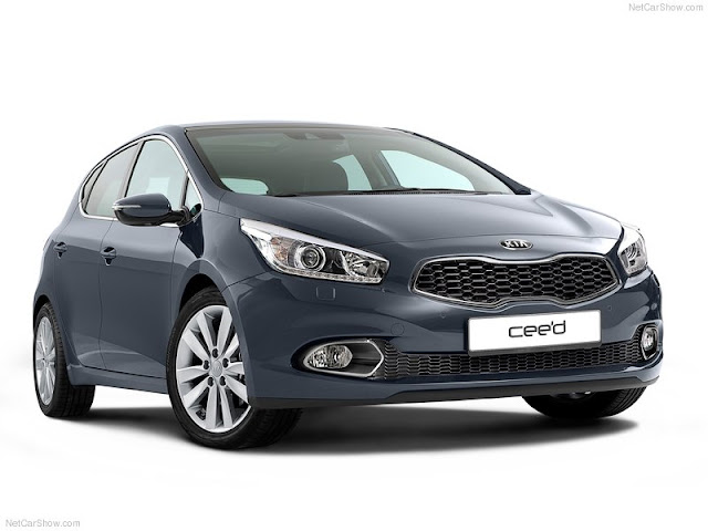       2013 Kia-Ceed_2013_800x60