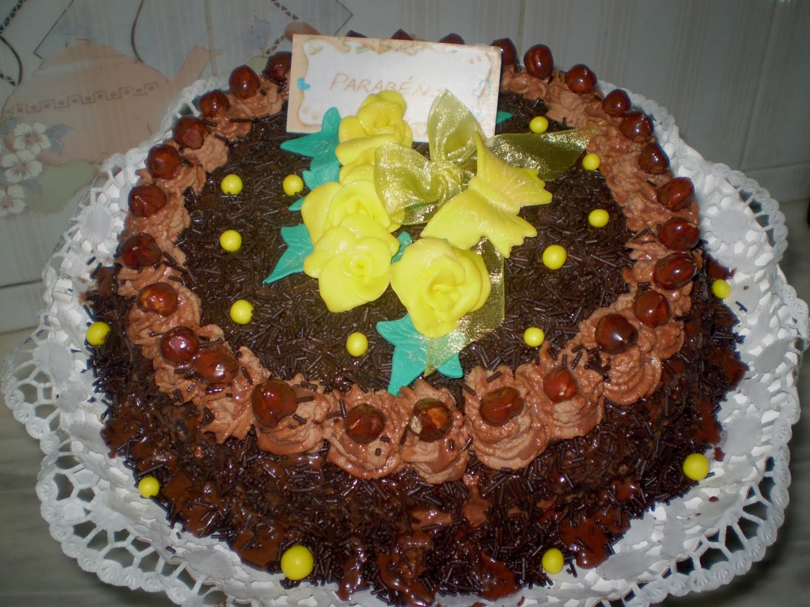 Torta Brigadeiro Chocolate com Rosas
