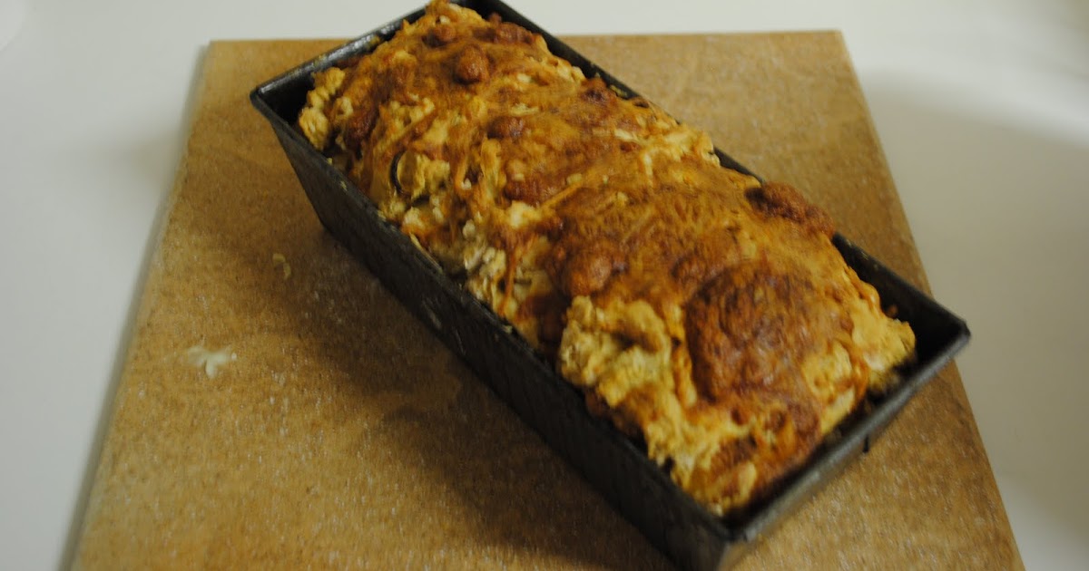 Le Petit Four Beer and Onion Bread