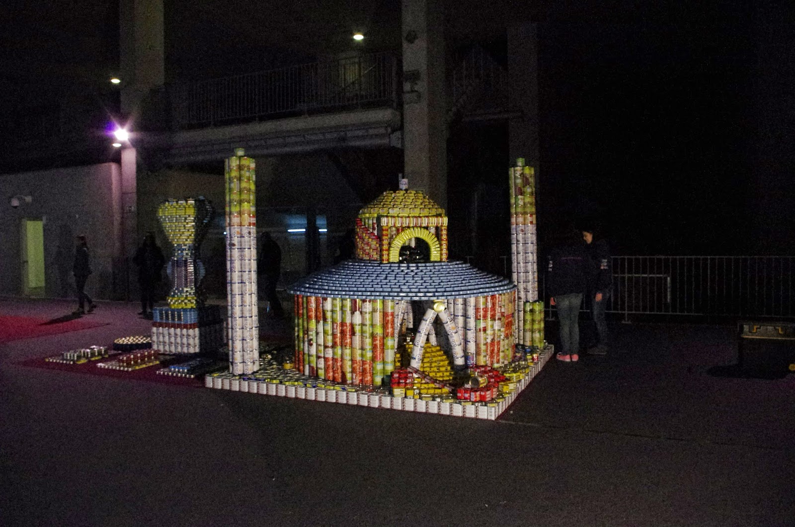  Canstruction Internacional - Escultura de Portugal