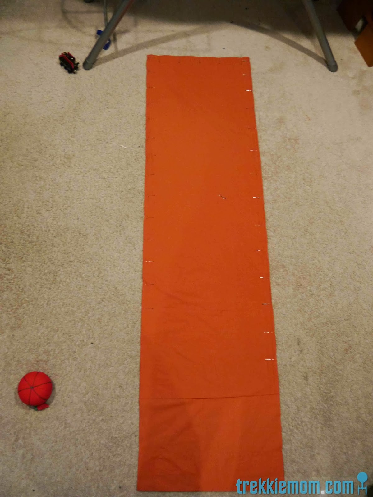 Trekkie Mom Body Pillow Cover Tutorial from a Bed Sheet