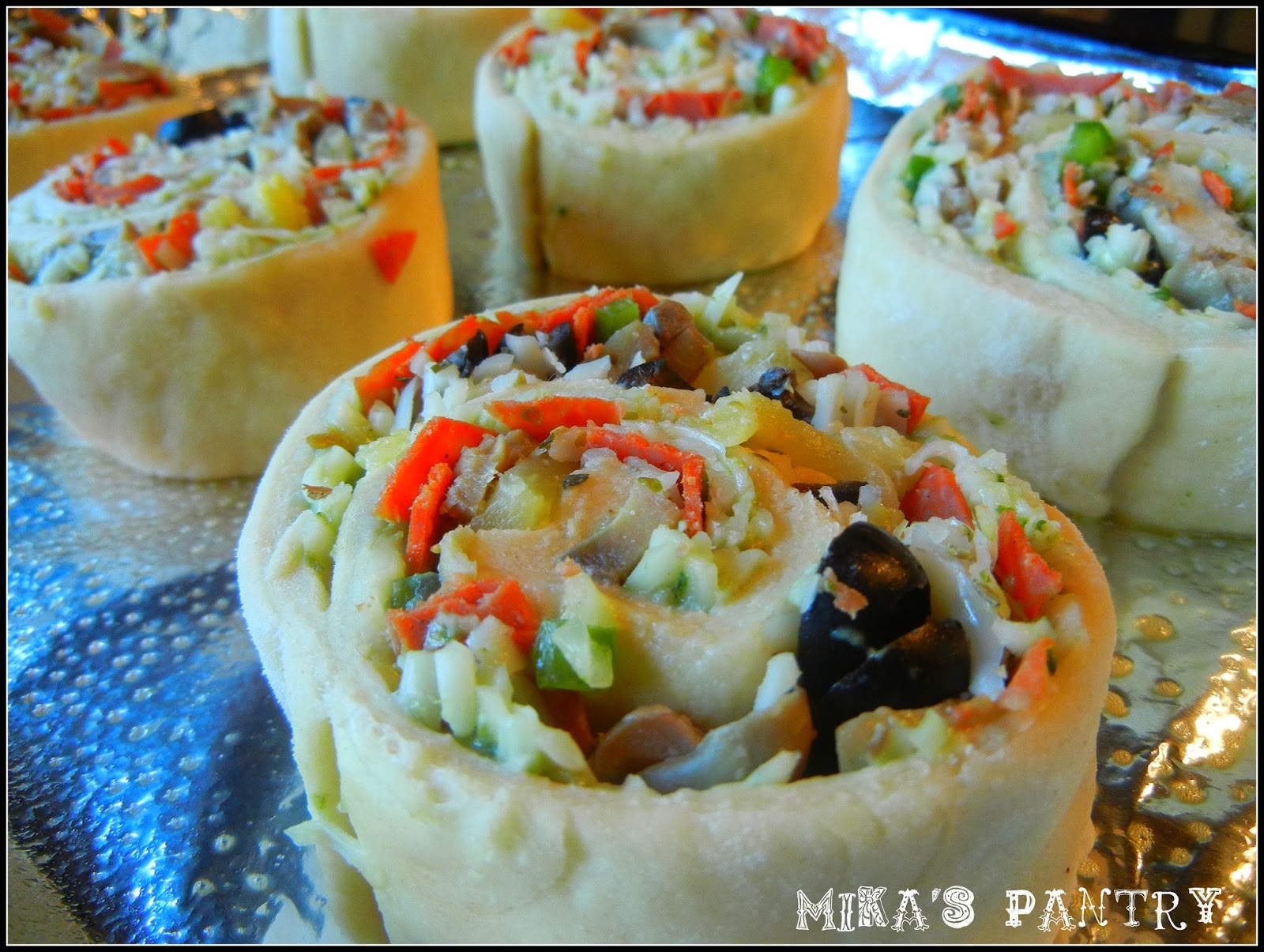 Mika's Pantry Pesto Alfredo Pizza Rolls