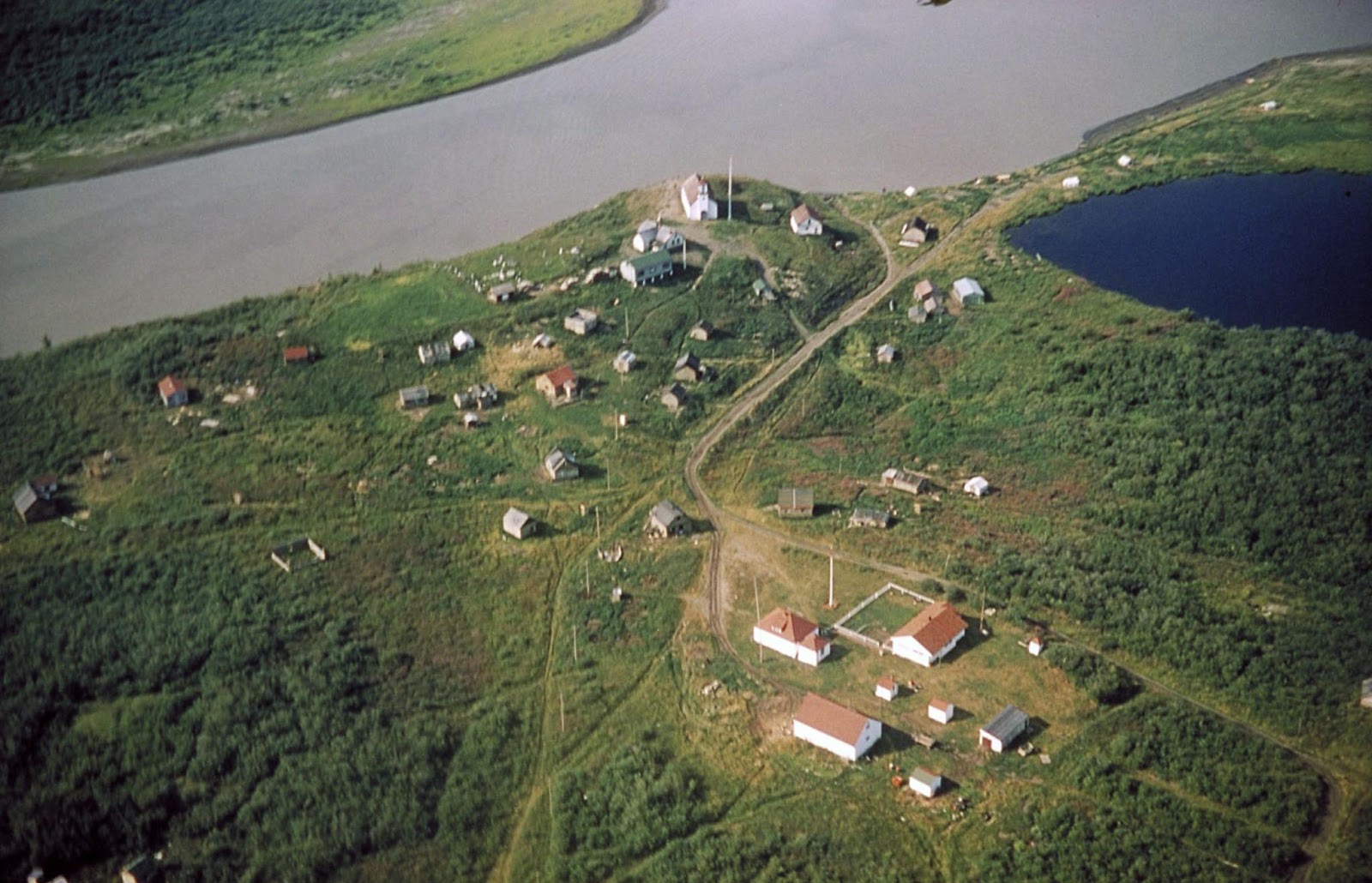 The North Arctic Red River (Tsiigehtchic)1953/54