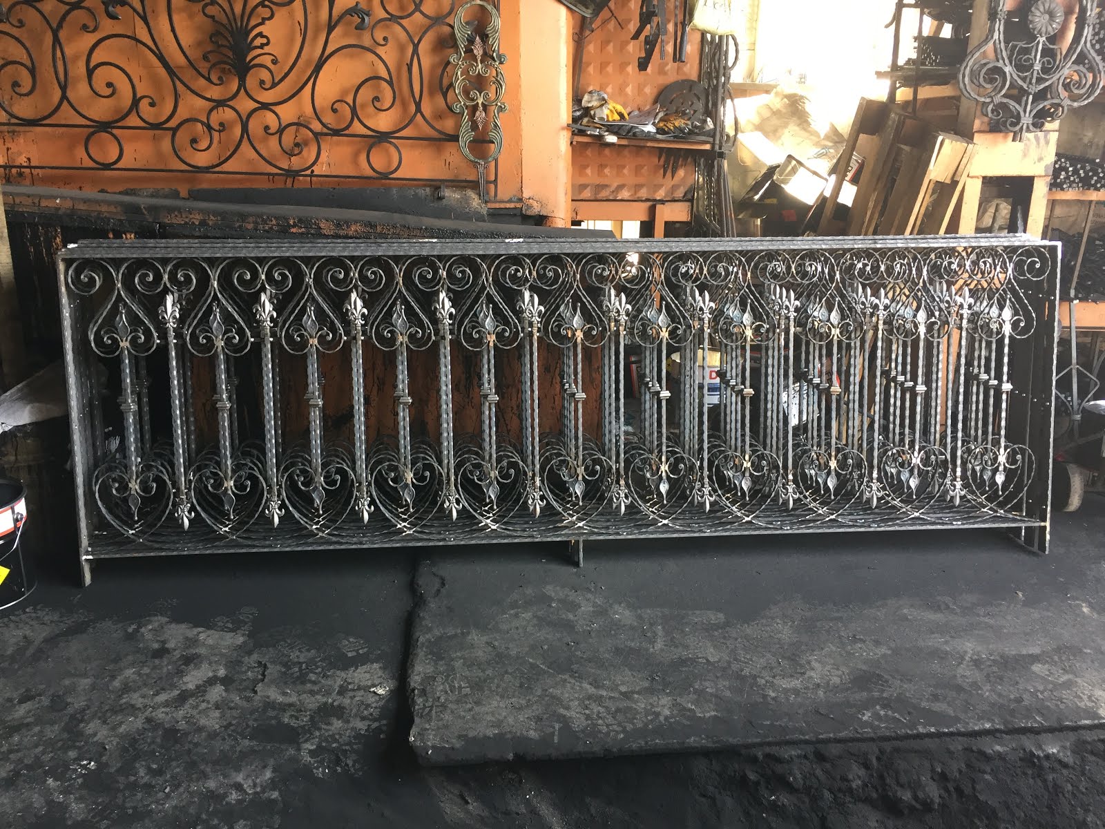 Ferforje Kapilari Wrought Iron Doors Panosundaki Pin