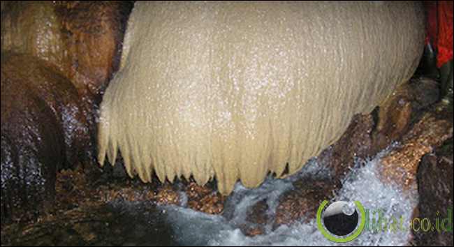 Air terjun Gua Buni Ayu, Sukabumi Air terjun Gua Buni Ayu, Sukabumi