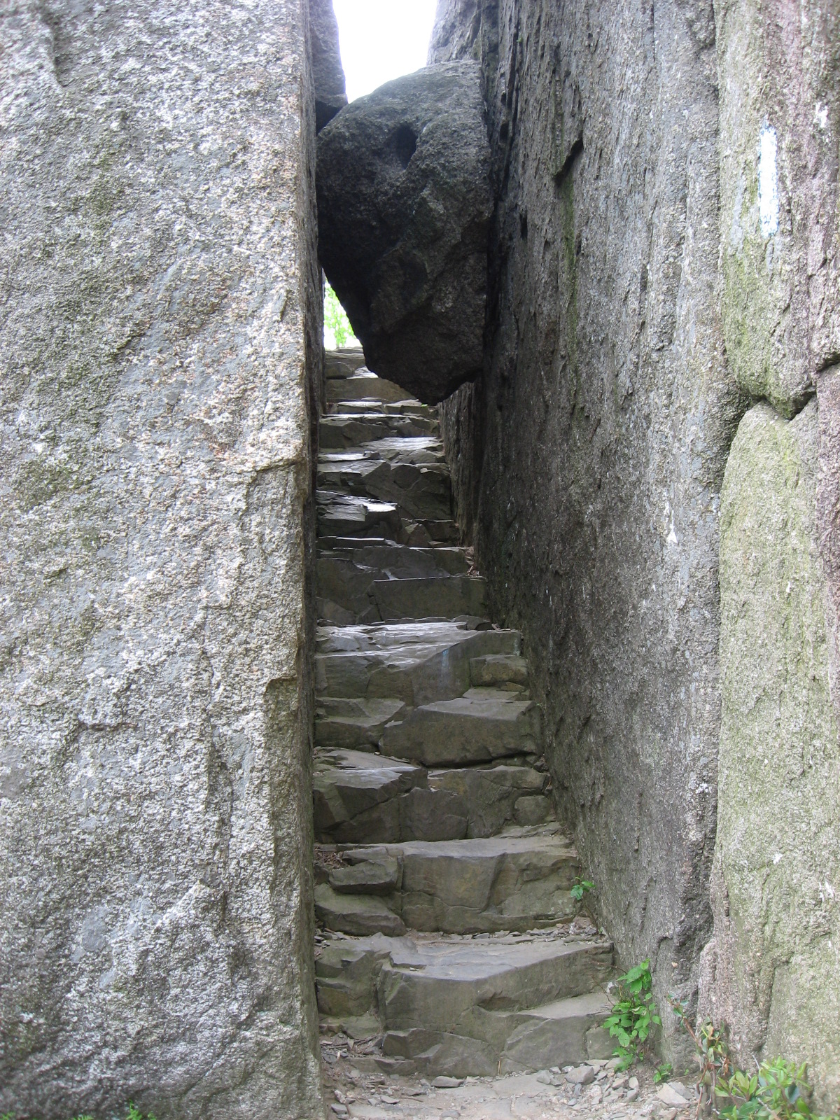 "Old Rag" Origin r/geology
