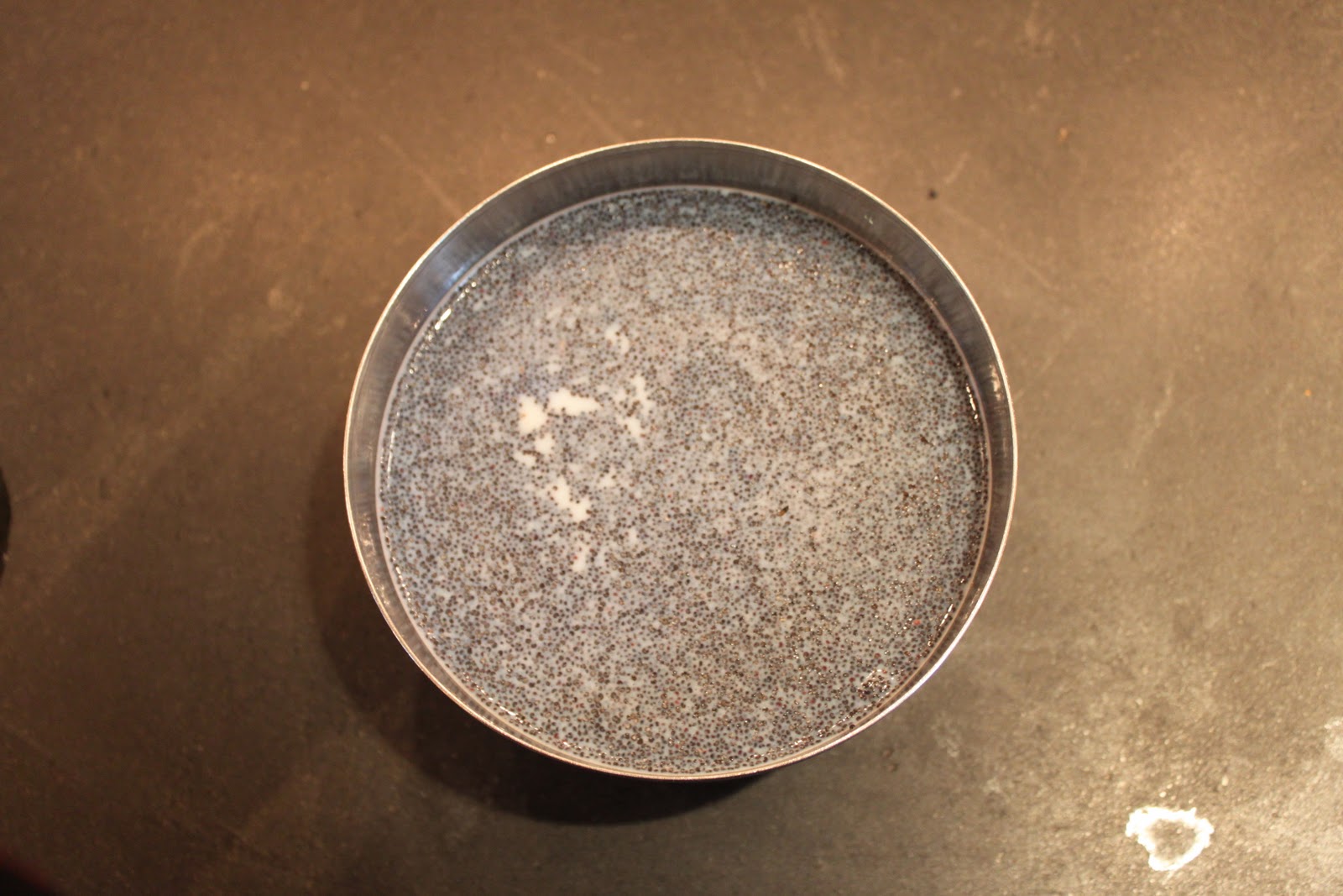 A Happy Taste! Ukrainian Poppy Seed Cake and Lemon Mousse