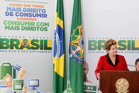 http://2.bp.blogspot.com/-u6DEa3KXLsU/UUOFNBFtlTI/AAAAAAAADpw/o49X6L3k-c0/s320/dilma.jpg