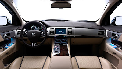 2013 Jaguar XF Sportbrake, interior