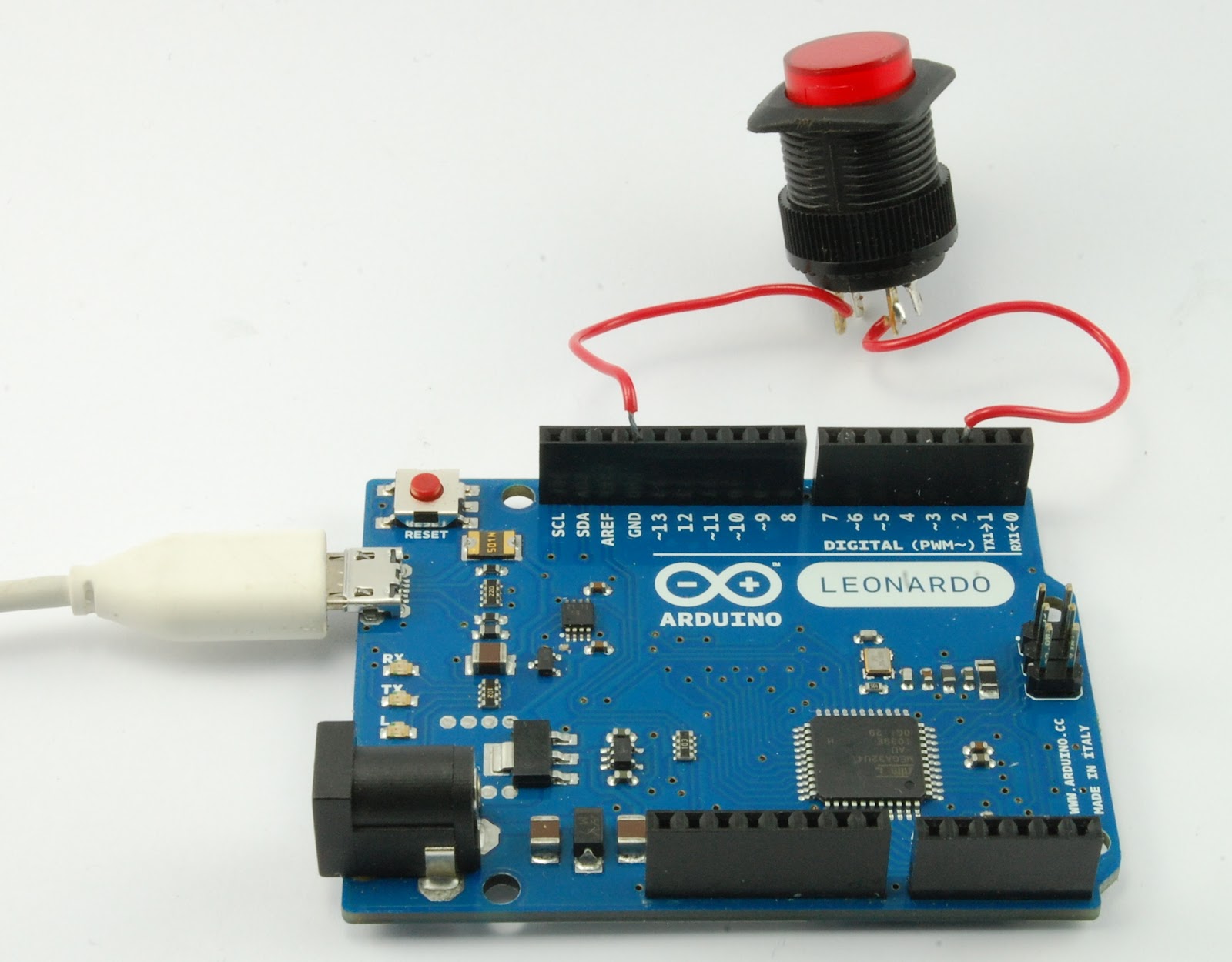Dr. Monk's DIY Electronics Blog: Arduino Leonardo vs. Arduino Uno