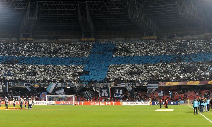 Curva Napoli