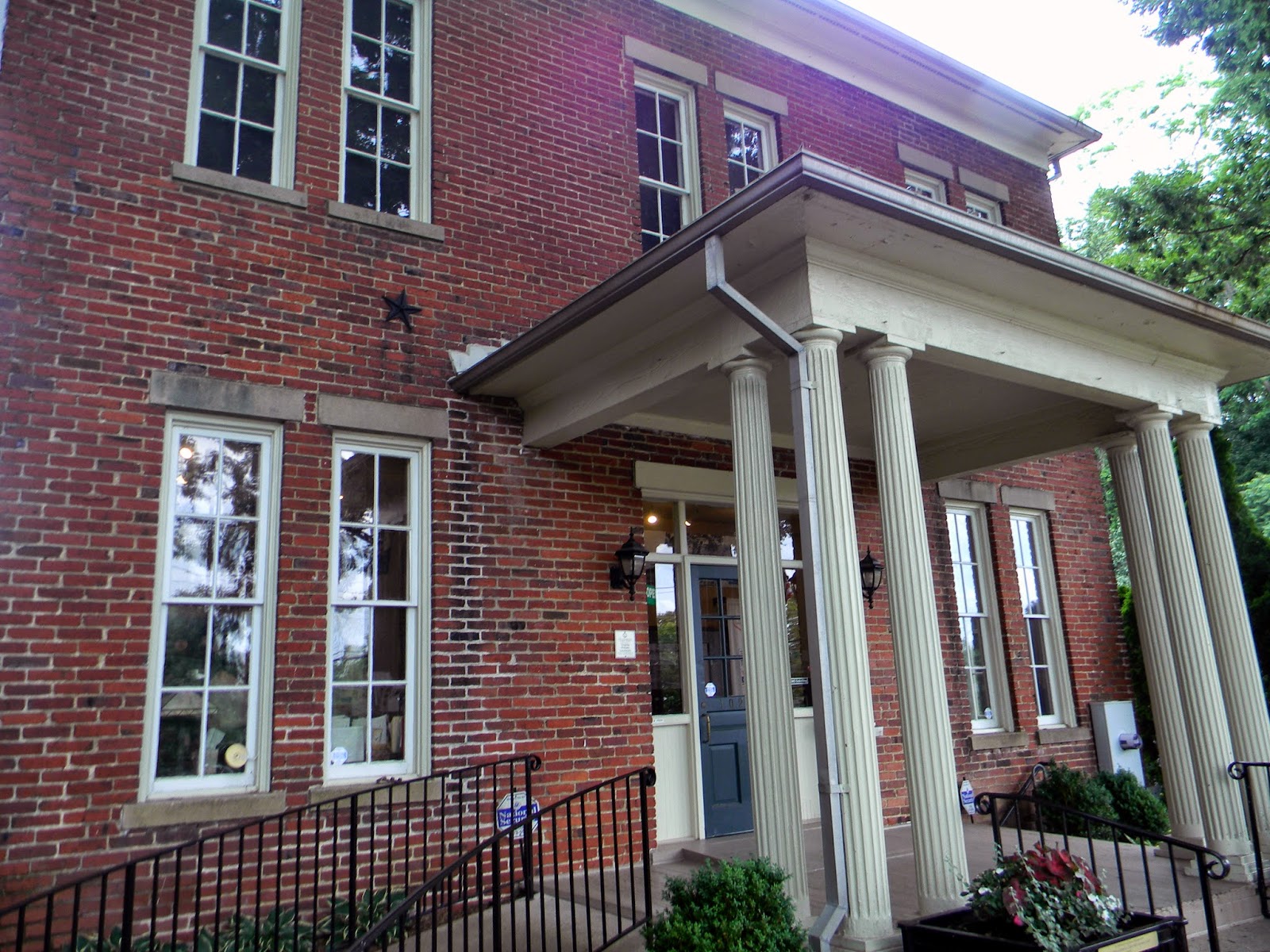 Fairfax Museum and Visitor Center