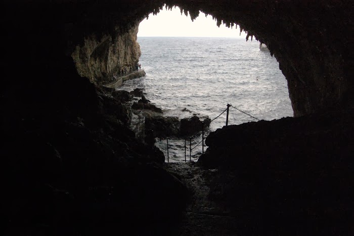 Ingresso grotta zinzulusa(Castro Marina)