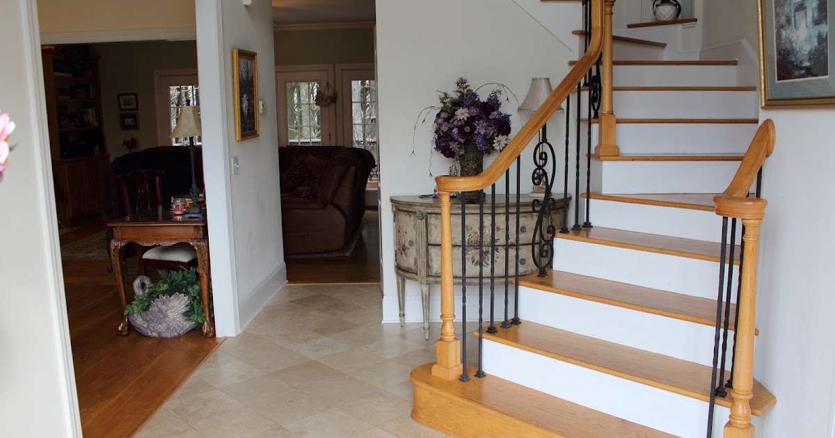 Sewanee, Tennessee Home For Sale Foyer and Stairway To The Top Floor