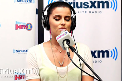 Nelly Furtado - Feel So Close (Calvin Harris Cover)