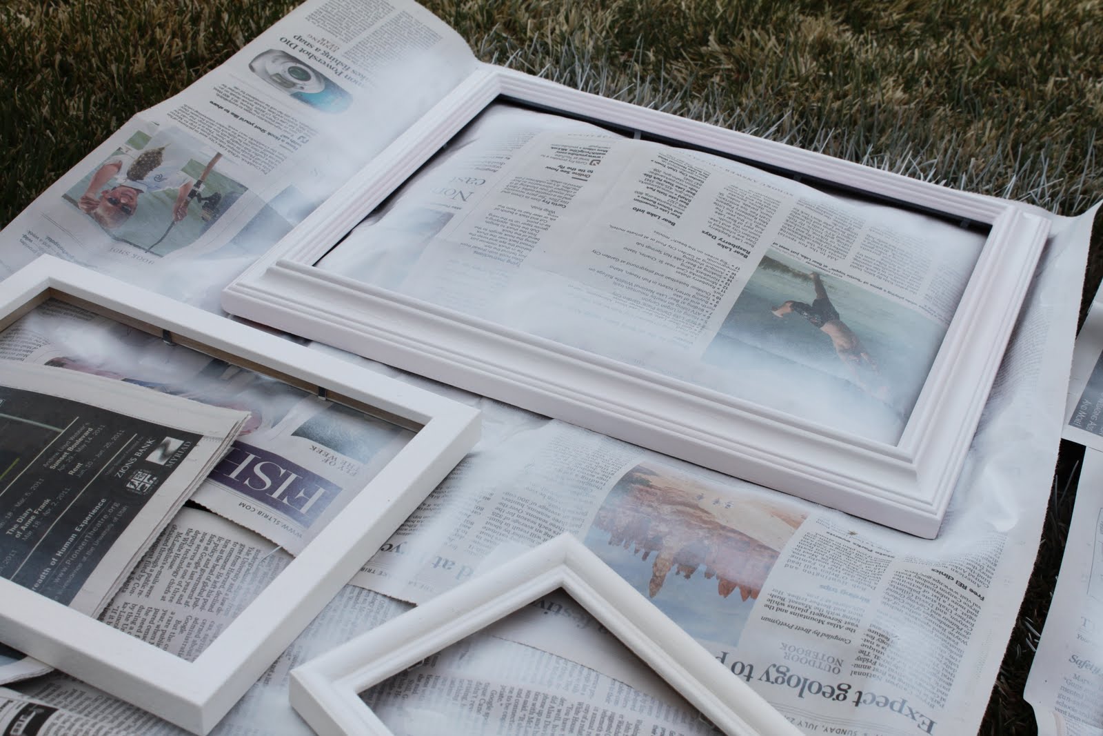 do it yourself divas DIY Painting Picture Frames