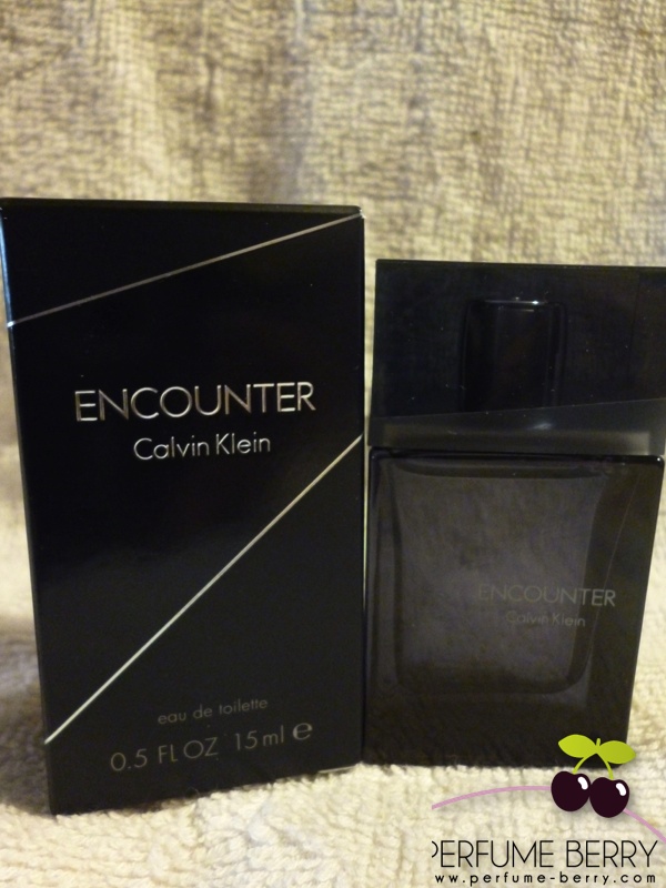 calvin klein oud perfume