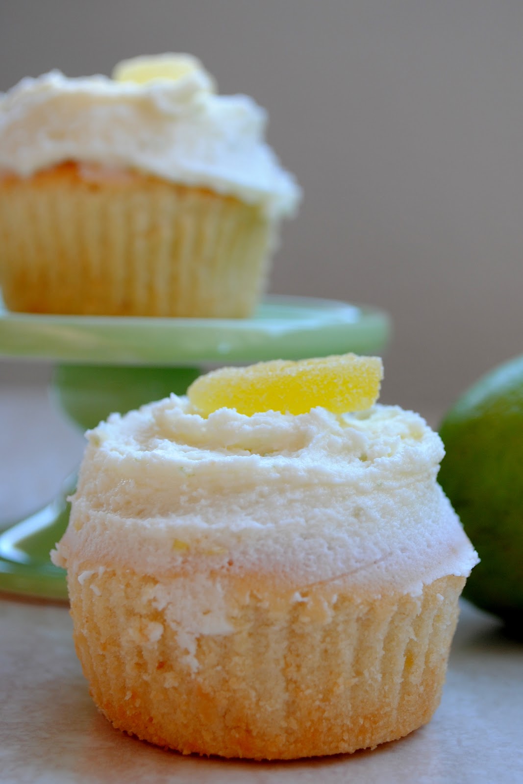 Retro Cake Primrose Bakery & Lemon Cupcakes