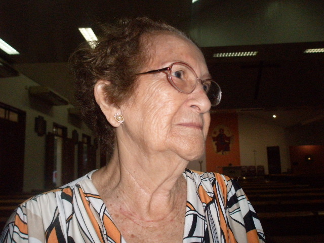 LUCILA MENEZES VASQUES