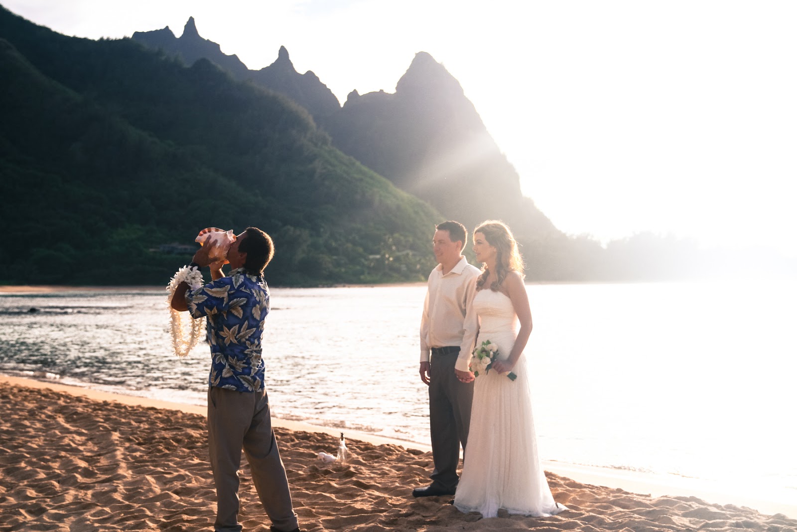 Kauai Wedding Photographer Tunnels Beach Wedding Kauai