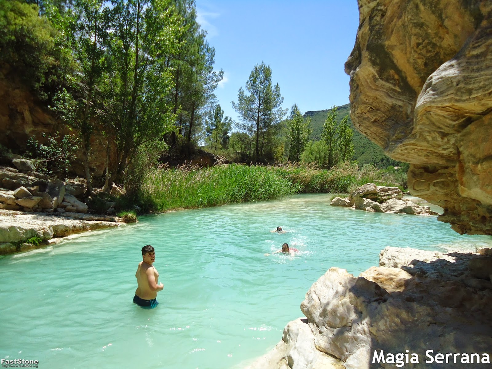 MAGIA SERRANA: LAS CHORRERAS DE ENGUÍDANOS Y VILLORA