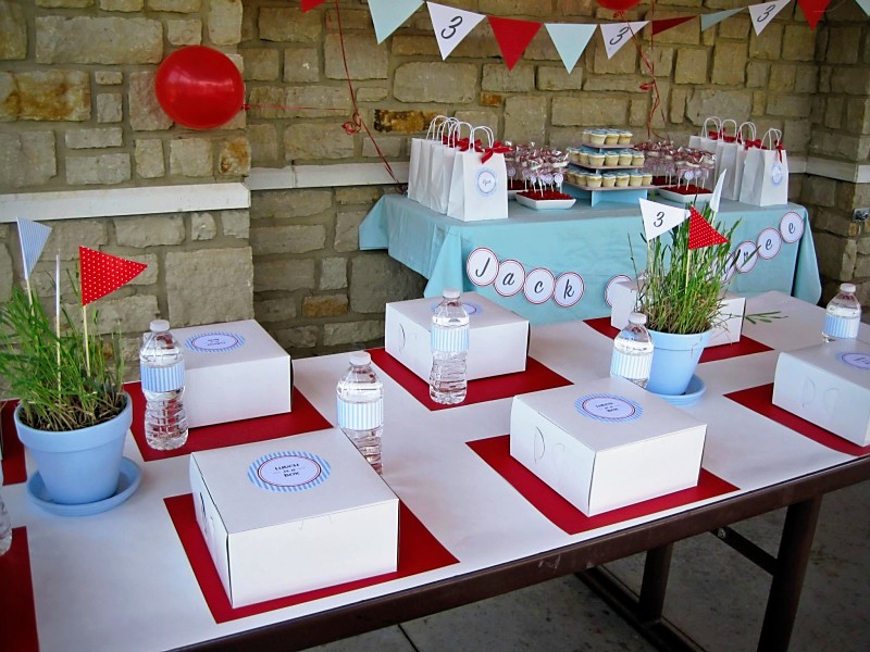 Arts For You: Lanche na Caixa - Festa na Escola