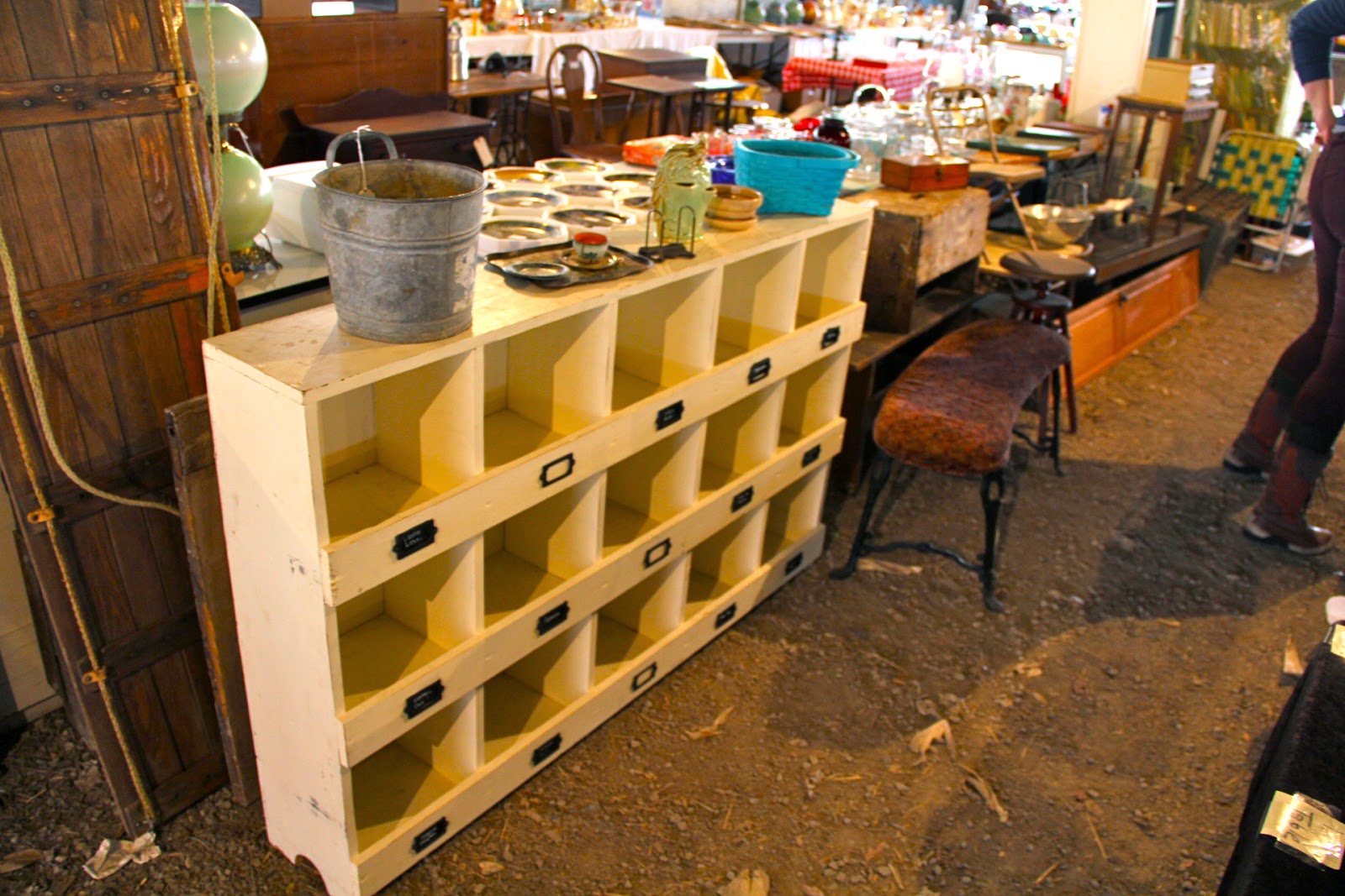 Wanderland Vintage SPARKSWhite CloudFlea Market Heaven