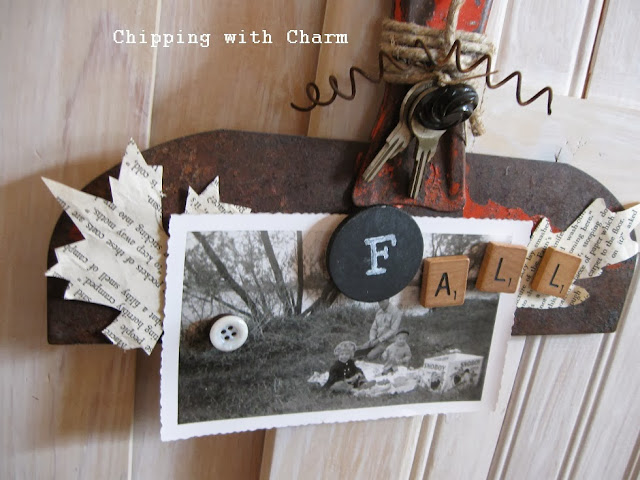 Orange scraper to Fall Photo Holder by Chipping with Charm