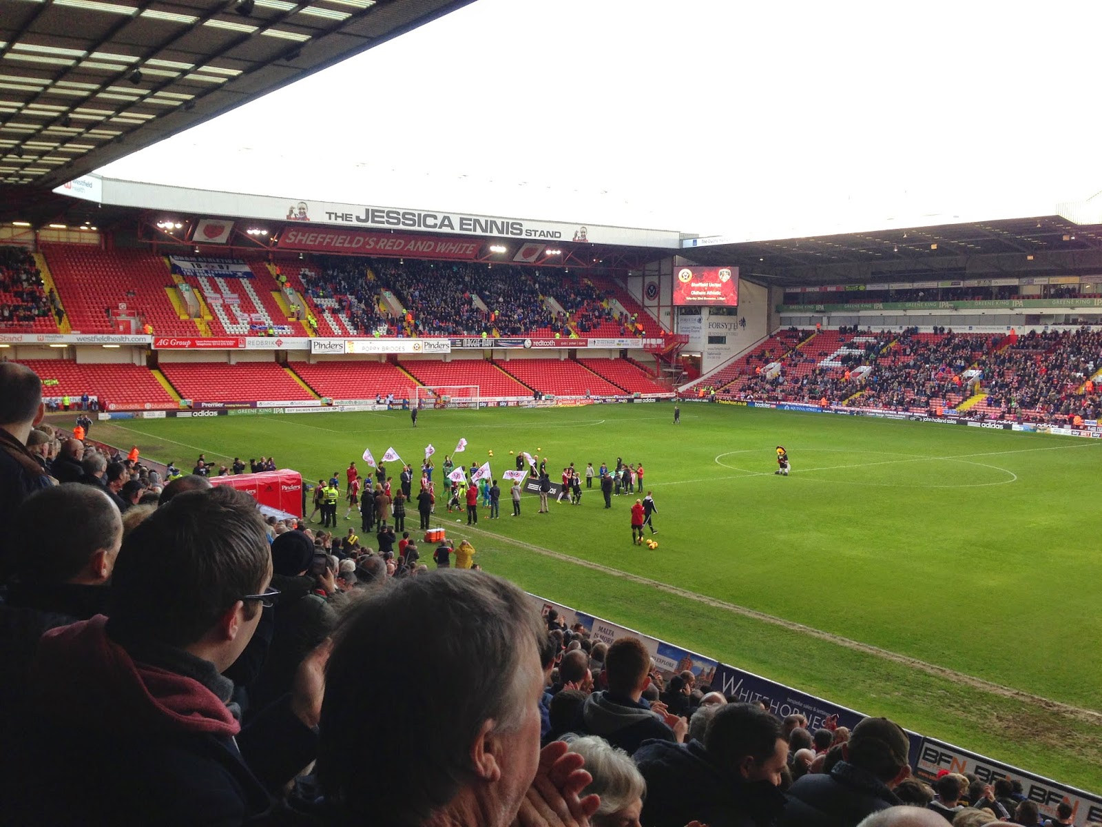 リバプールのためのブログ ブラモール レーンへ